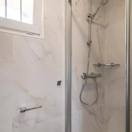 Vb Bellasombra 2bdr Recently Renovated Apt Apartment *